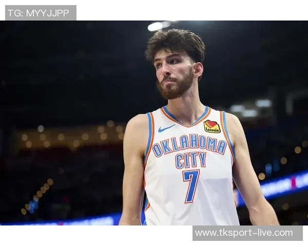 切特霍姆格伦的篮球之路与未来展望:新星崛起的故事 切特霍姆格伦的篮球之路与未来展望:新星崛起的故事